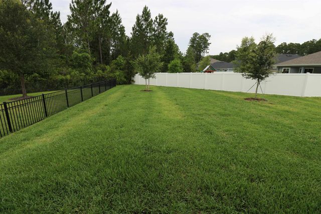 311 Sandstone Dr, St Augustine, FL 32086