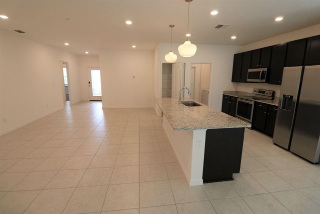 311 Sandstone Dr, St Augustine, FL 32086