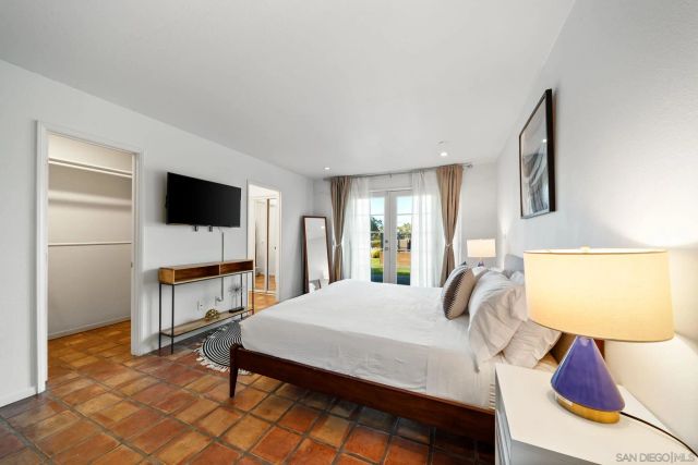 7806 Via Capri, La Jolla, CA 92037