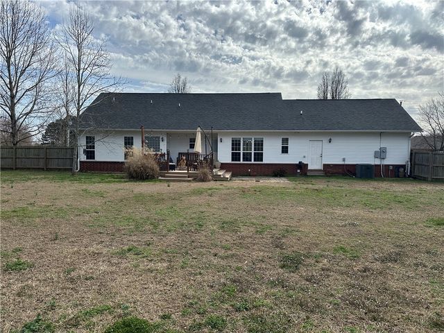 40 Daniel Drive, Conway, AR 72032