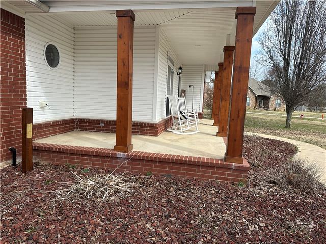 40 Daniel Drive, Conway, AR 72032