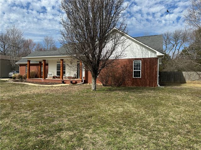40 Daniel Drive, Conway, AR 72032