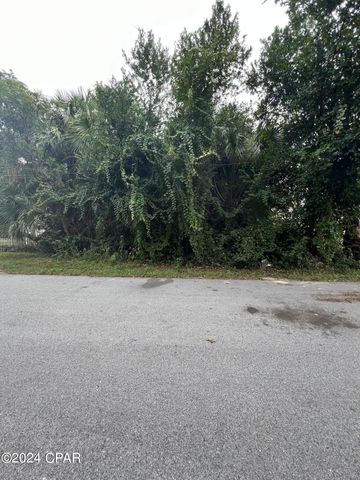 228 Magnolia Drive, Panama City Beach, FL 32413