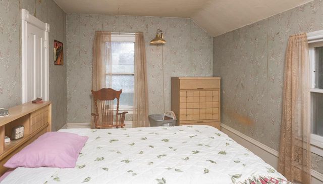 320 E PARK STREET, Neshkoro, WI 54960