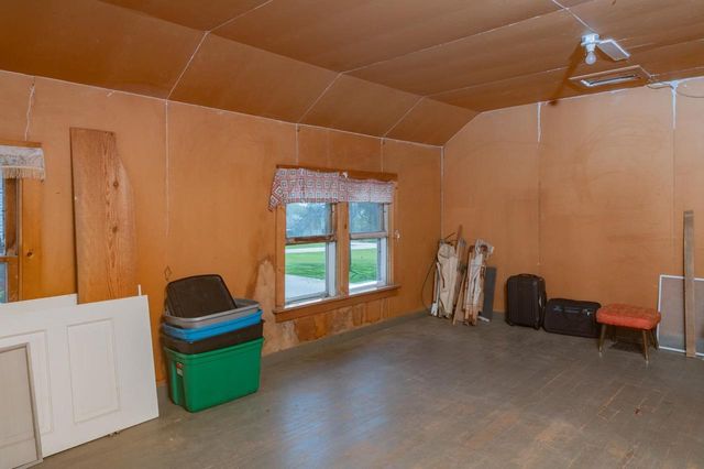 320 E PARK STREET, Neshkoro, WI 54960