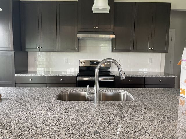 1208 Westbourne Dr, Smyrna, TN 37167