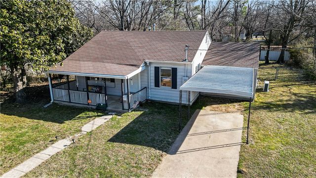 705 McKinney Street, Springdale, AR 72764