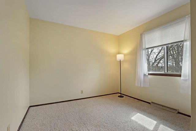 1407 87th PLACE, Kenosha, WI 53143