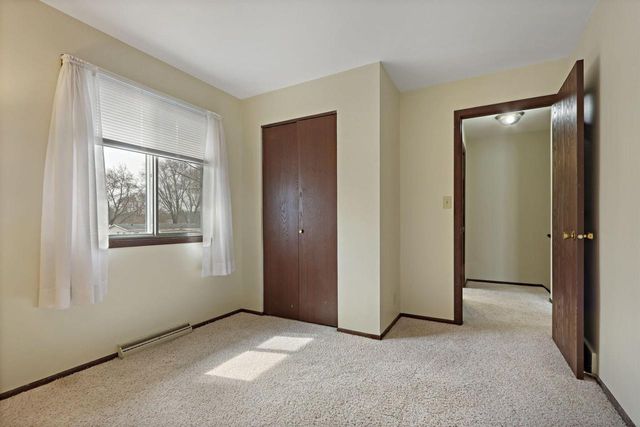 1407 87th PLACE, Kenosha, WI 53143