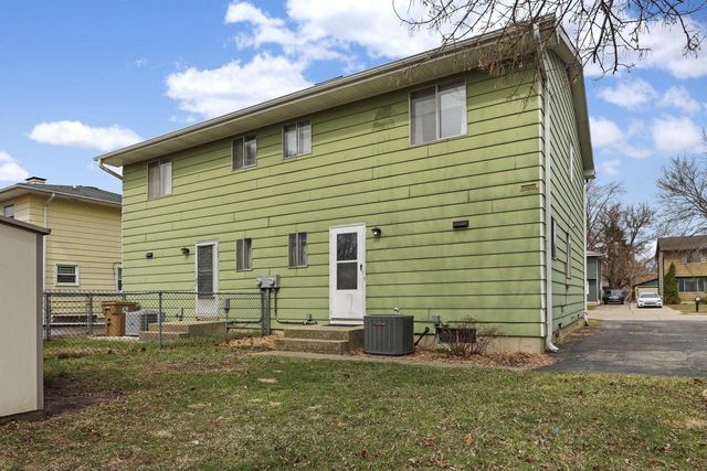 1407 87th PLACE, Kenosha, WI 53143