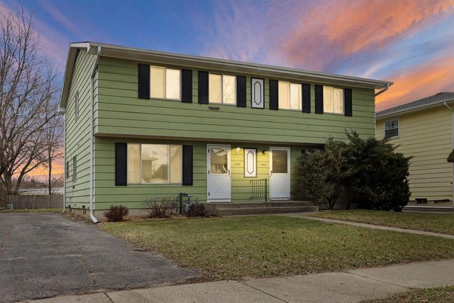 1407 87th PLACE, Kenosha, WI 53143