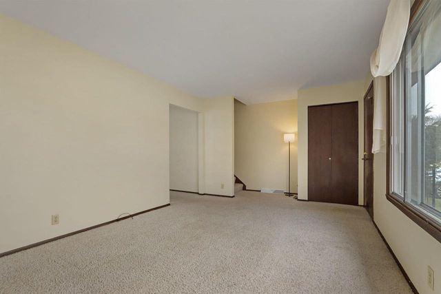 1407 87th PLACE, Kenosha, WI 53143