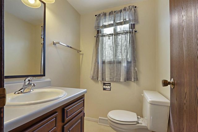 1407 87th PLACE, Kenosha, WI 53143