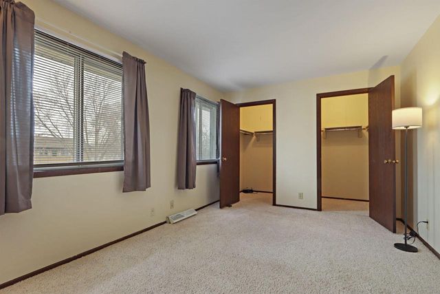 1407 87th PLACE, Kenosha, WI 53143