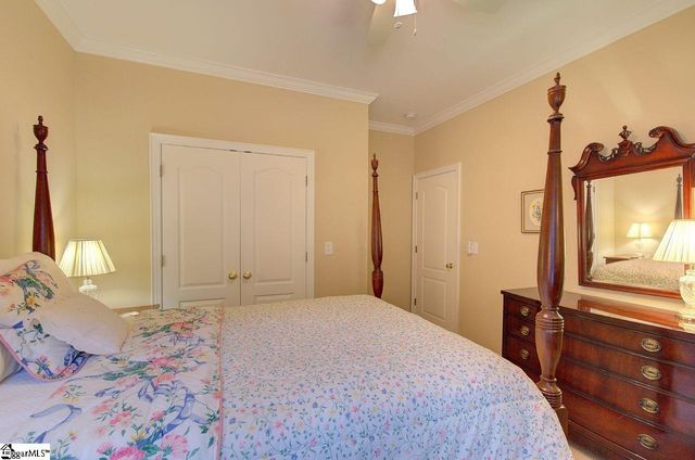 114 Banbury Circle, Simpsonville, SC 29681