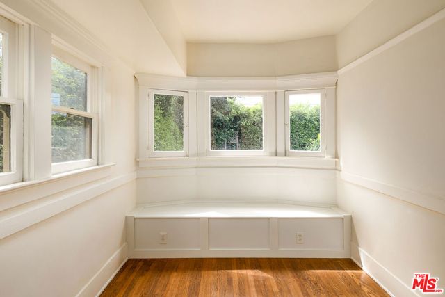 2332 W 31st Street, Los Angeles, CA 90018