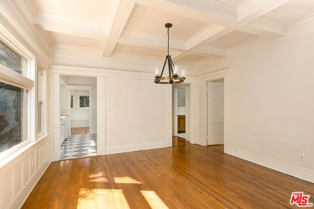 2332 W 31st Street, Los Angeles, CA 90018