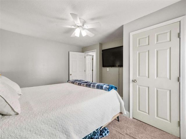 1183 E Ridge E Road, Gainesville, GA 30501