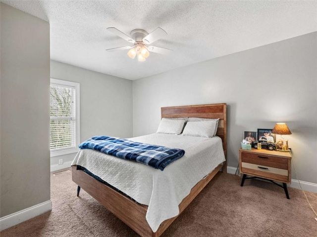 1183 E Ridge E Road, Gainesville, GA 30501