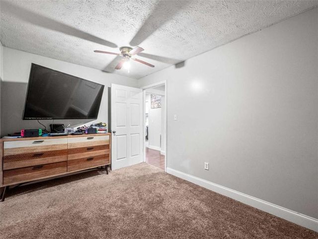 1183 E Ridge E Road, Gainesville, GA 30501