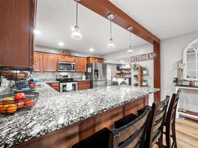 1183 E Ridge E Road, Gainesville, GA 30501