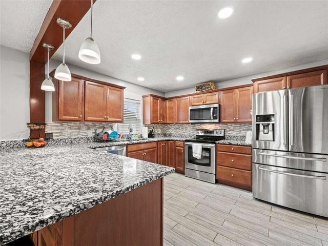 1183 E Ridge E Road, Gainesville, GA 30501