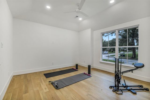 9411 Millbury Drive, Houston, TX 77096