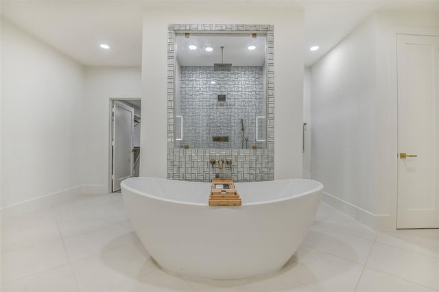9411 Millbury Drive, Houston, TX 77096