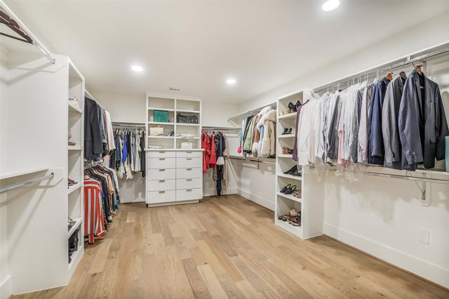 9411 Millbury Drive, Houston, TX 77096