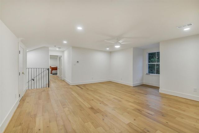 9411 Millbury Drive, Houston, TX 77096