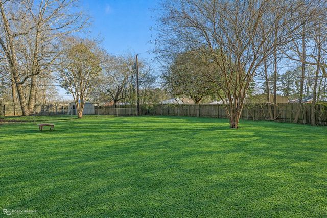 427 Cherry Oak Lane, Haughton, LA 71037