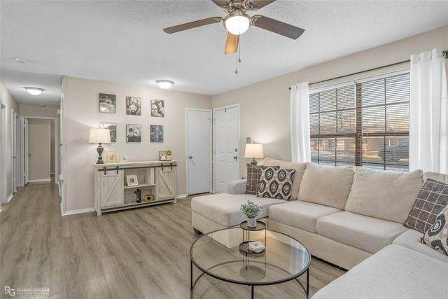 427 Cherry Oak Lane, Haughton, LA 71037