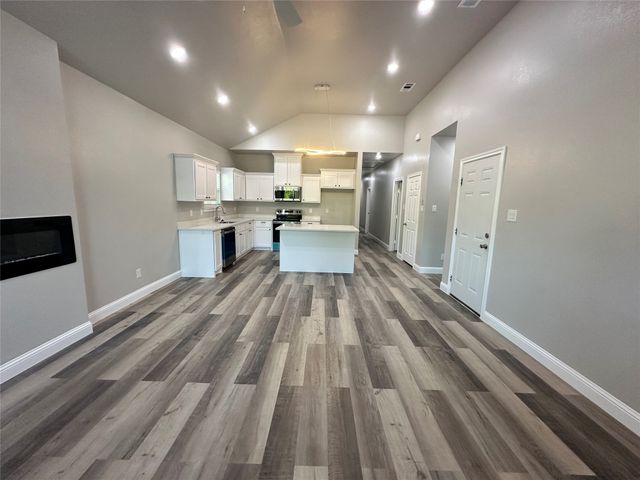 2307 Mcdougal Street, Greenville, TX 75401