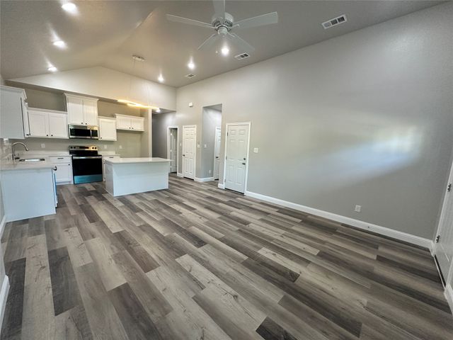 2307 Mcdougal Street, Greenville, TX 75401