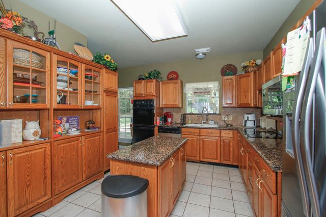 18631 Mink Lake Drive, Magnolia, TX 77355