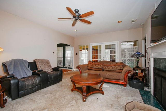 18631 Mink Lake Drive, Magnolia, TX 77355