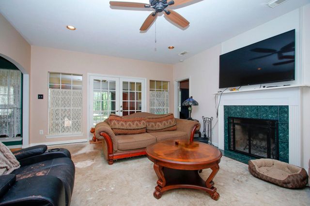 18631 Mink Lake Drive, Magnolia, TX 77355