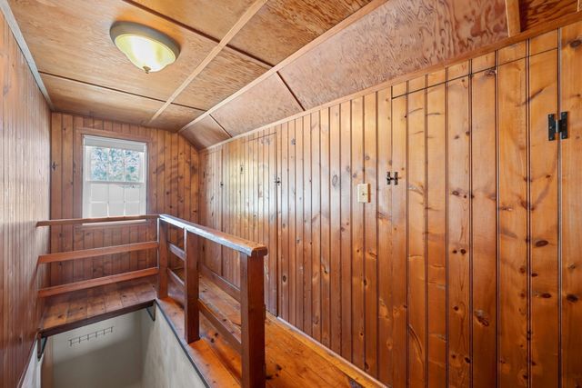 5 Winston Rd, Worcester, MA 01606