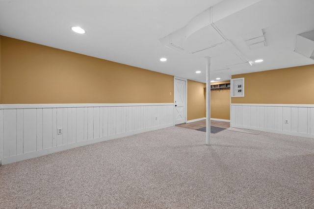 5 Winston Rd, Worcester, MA 01606