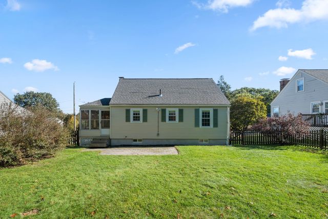 5 Winston Rd, Worcester, MA 01606