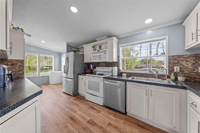 6411 WOODS STREET, St Cloud, FL 34771