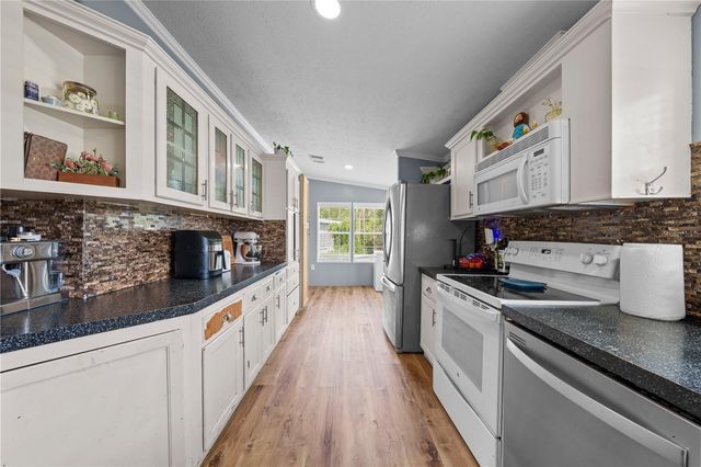 6411 WOODS STREET, St Cloud, FL 34771