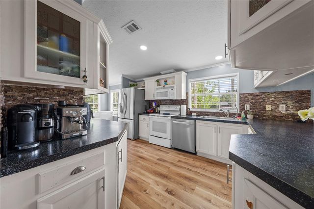 6411 WOODS STREET, St Cloud, FL 34771