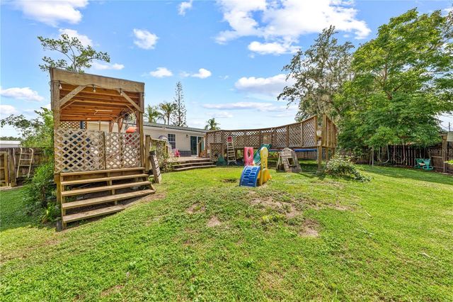 6411 WOODS STREET, St Cloud, FL 34771