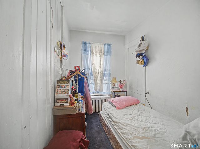 68 Rowan Street, Danbury, CT 06810