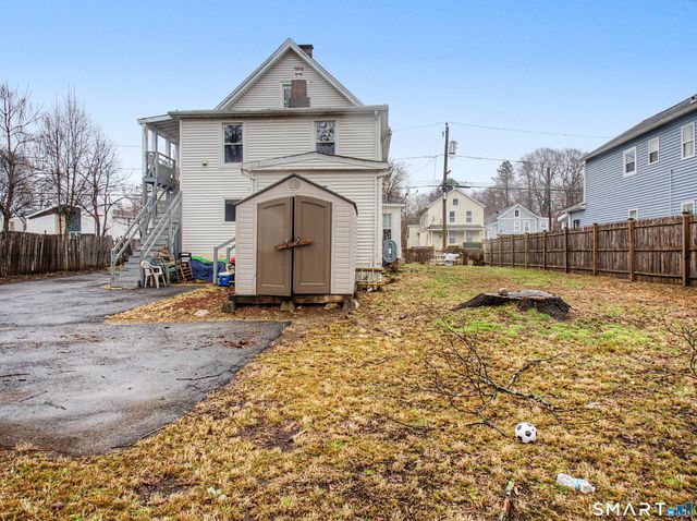 68 Rowan Street, Danbury, CT 06810