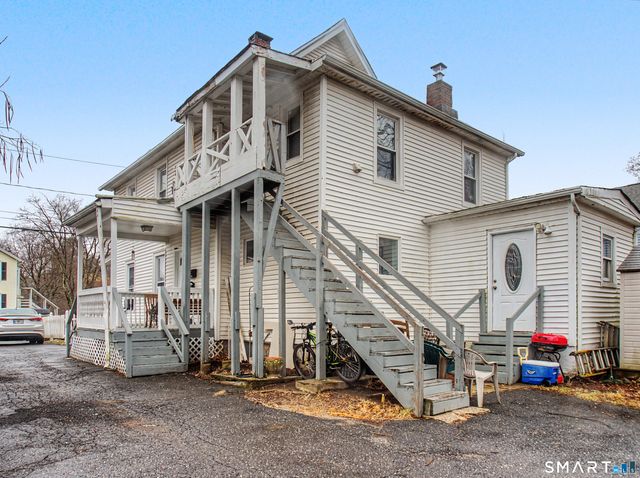 68 Rowan Street, Danbury, CT 06810