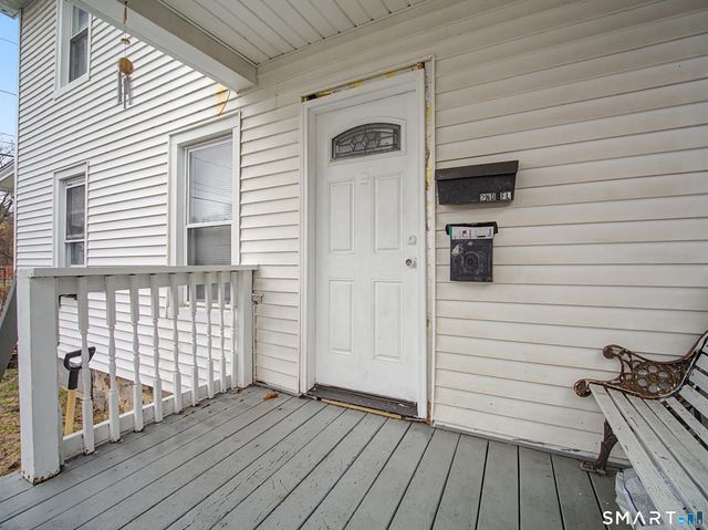 68 Rowan Street, Danbury, CT 06810