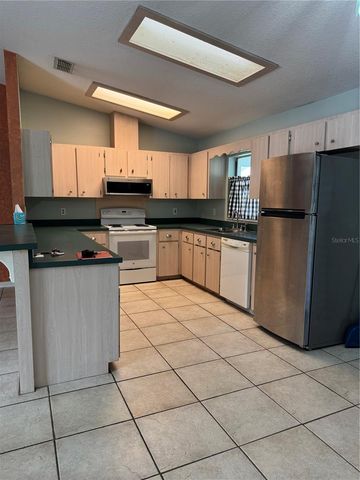 316 N WESTWOOD STREET, Bushnell, FL 33513