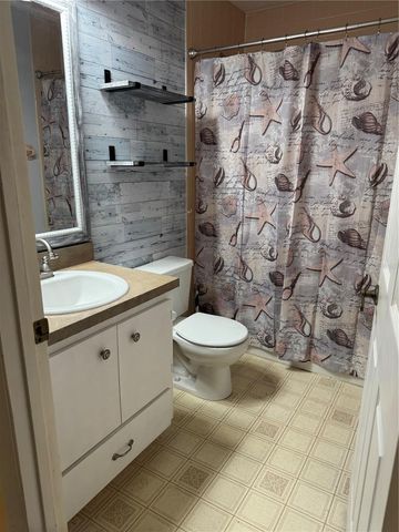 316 N WESTWOOD STREET, Bushnell, FL 33513